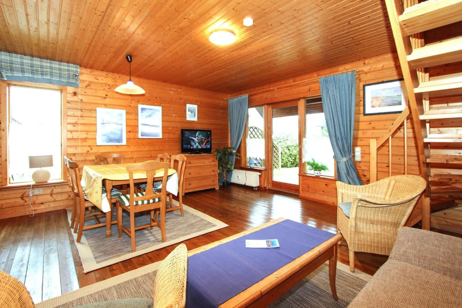 in Hasselfelde with 2 bedrooms and 1 bathrooms