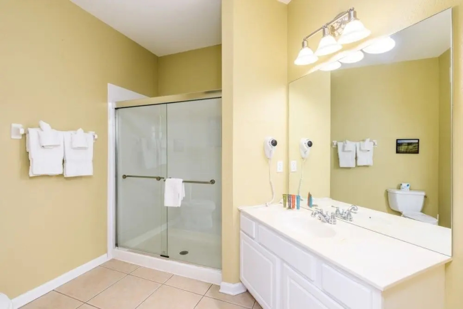 4862 Cayview Ave #410 - 3 Br condo by RedAwning