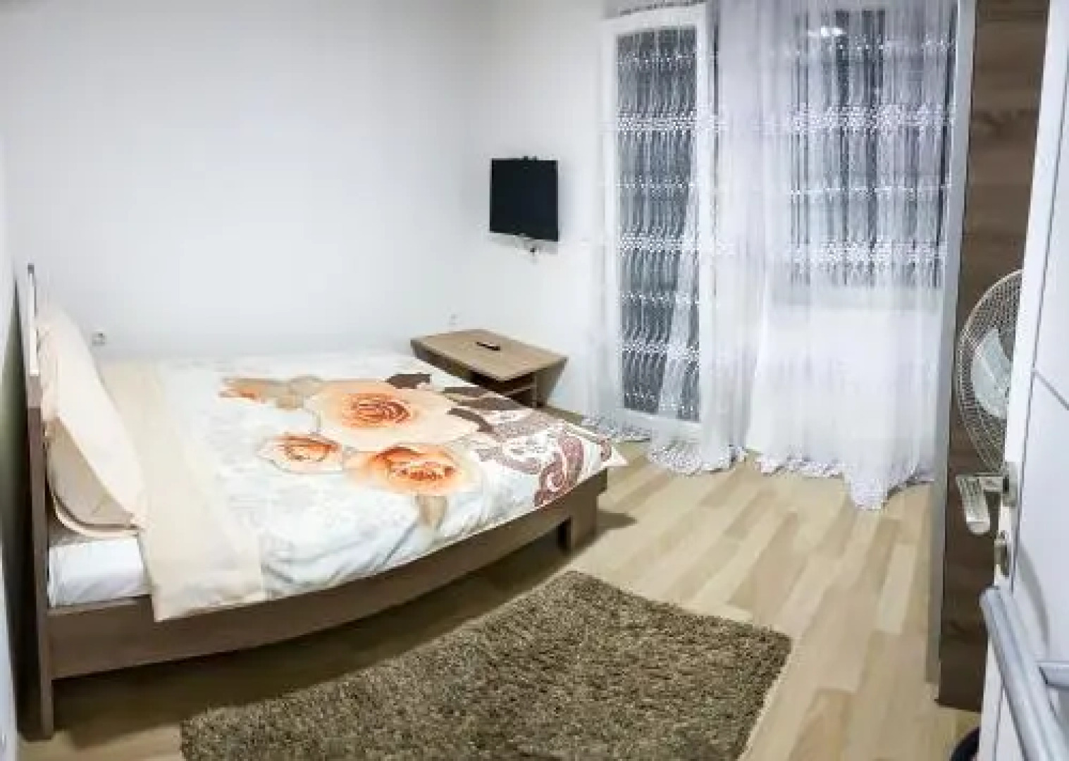 Venecia Plaza Struga