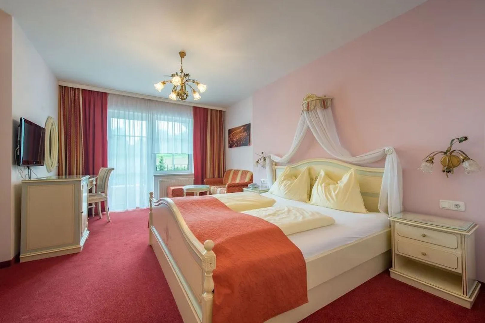 Schlossl Hotel Kindl