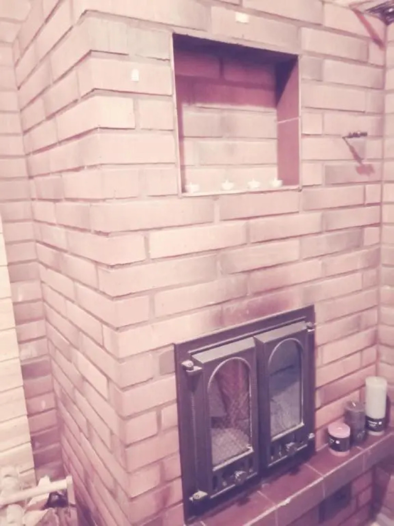 Tilava omakotitalo lähellä palveluita