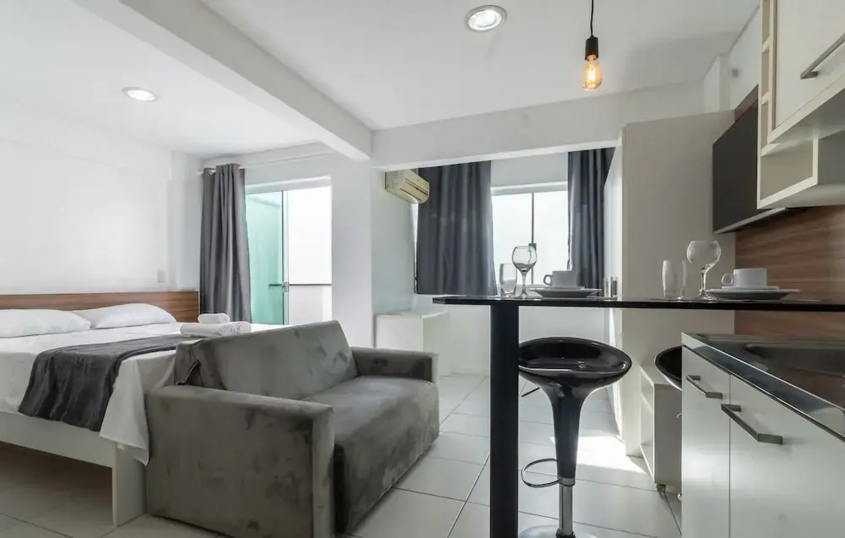 SPTs Studios Convenientes em Blumenau