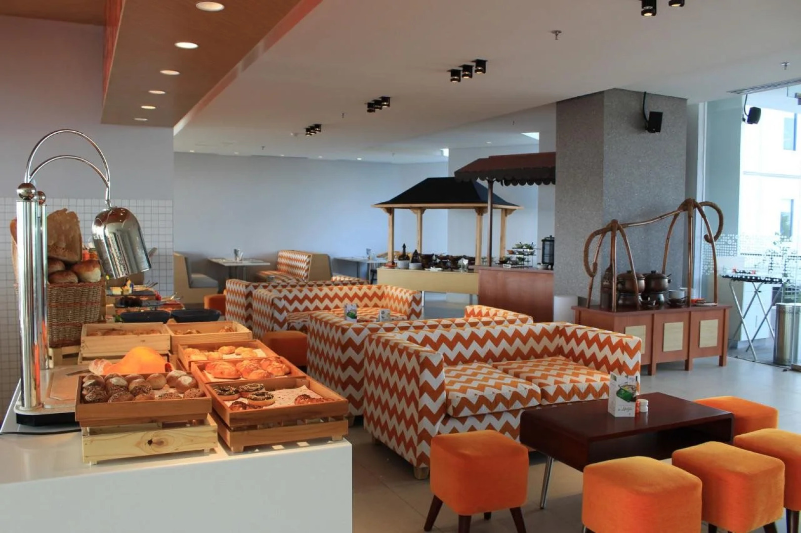 HARRIS Hotel & Conventions Solo