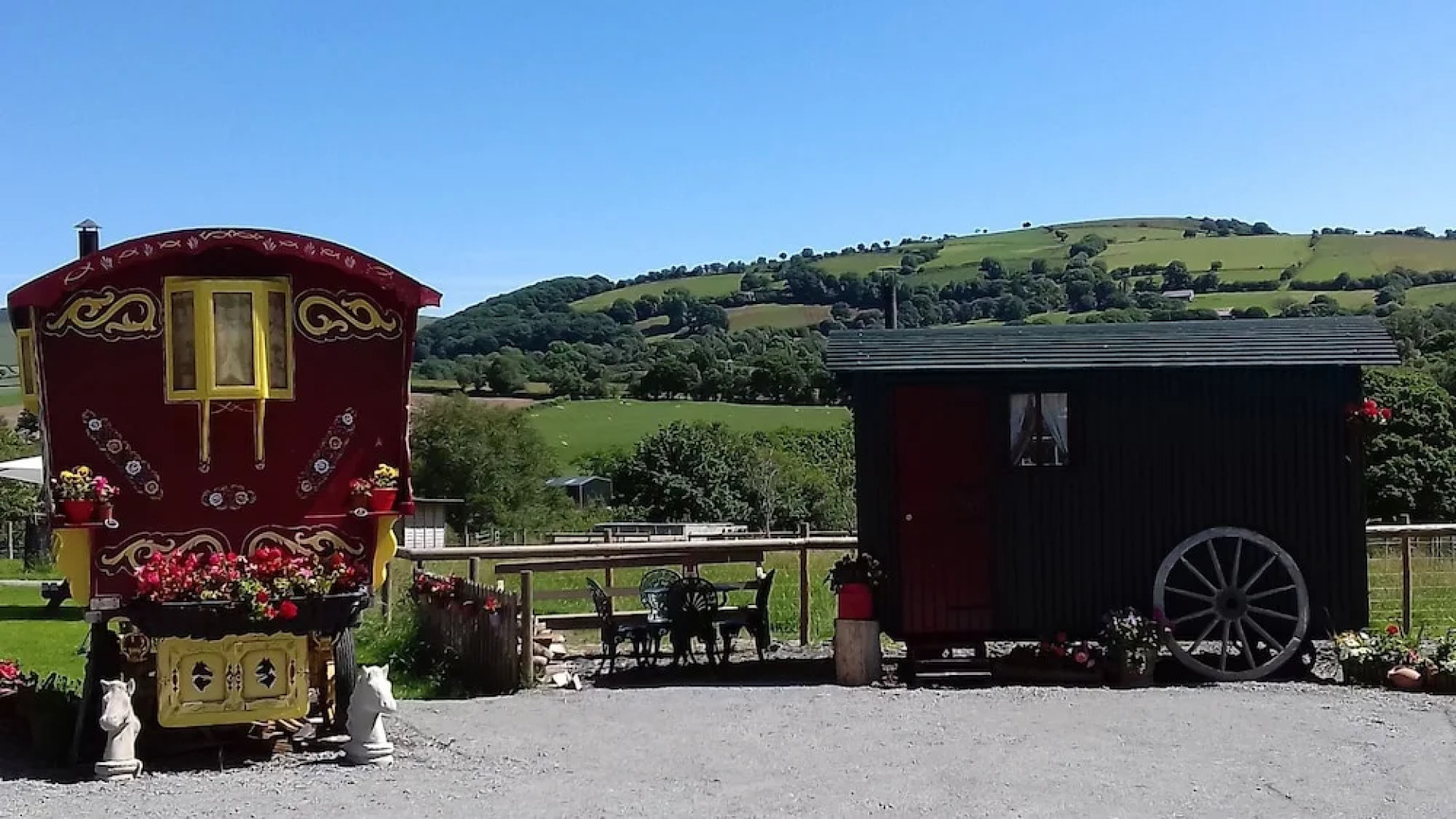 Rosie Traditional Gypsy Wagon