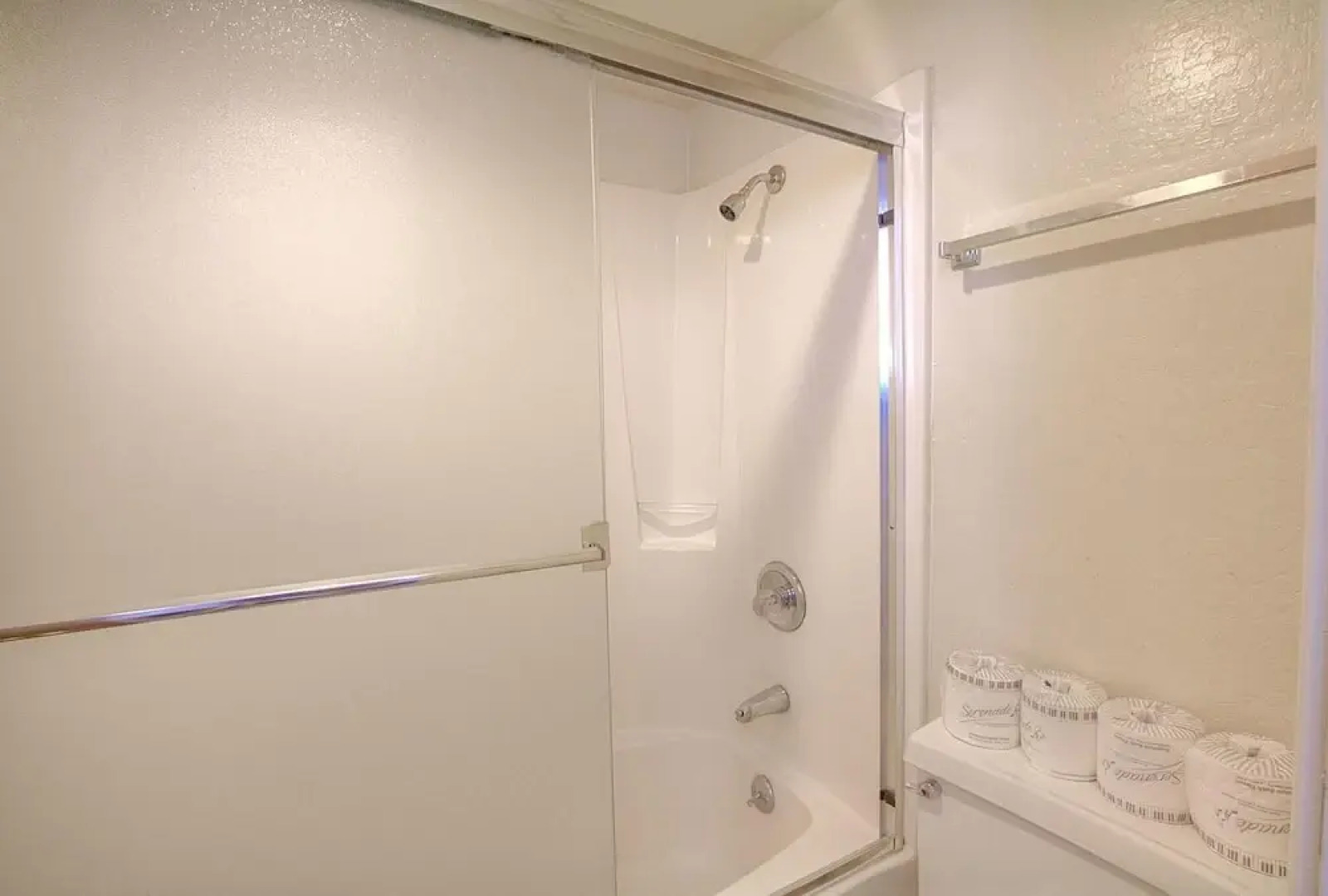 Village Pleasure 3 Bedroom Condo by RedAwning