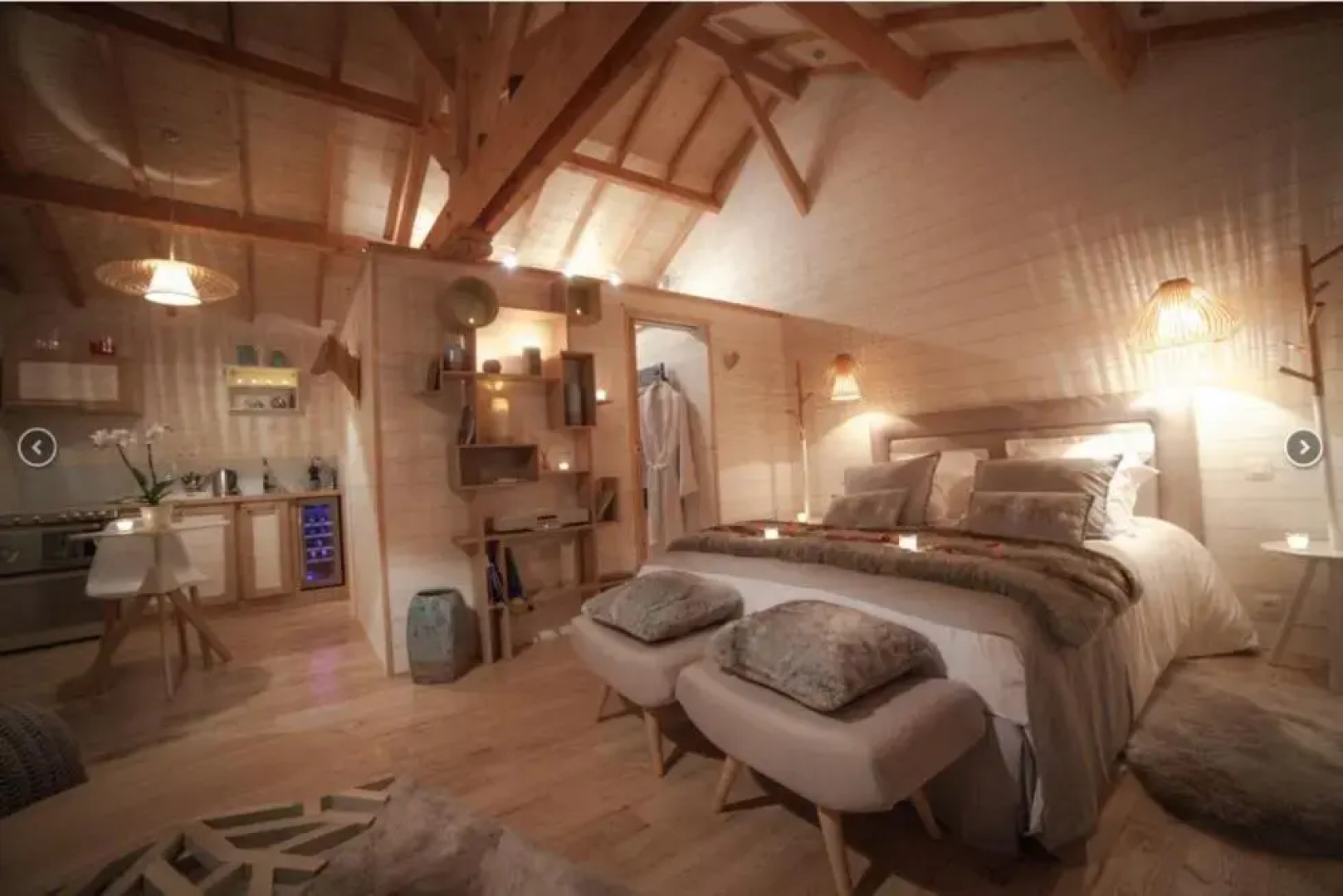 D'emilion de Sens (Adults Only)