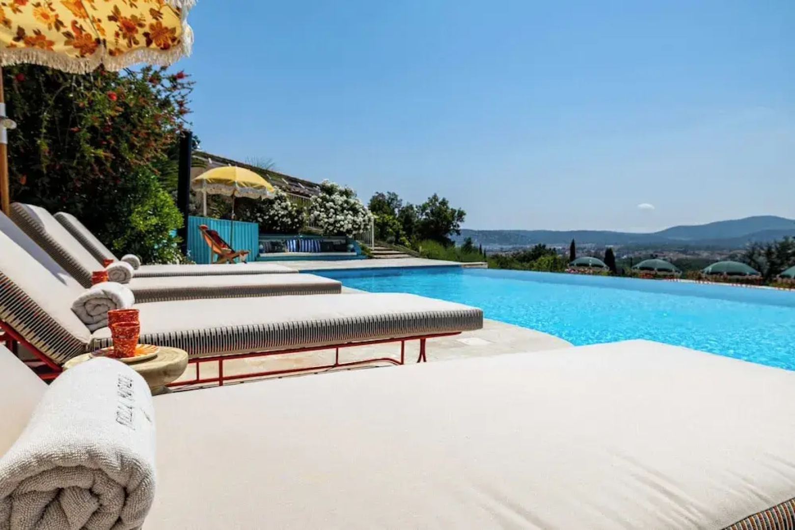 Sumptuous Provencal Villa - Grimaud Hills - 12br/24p