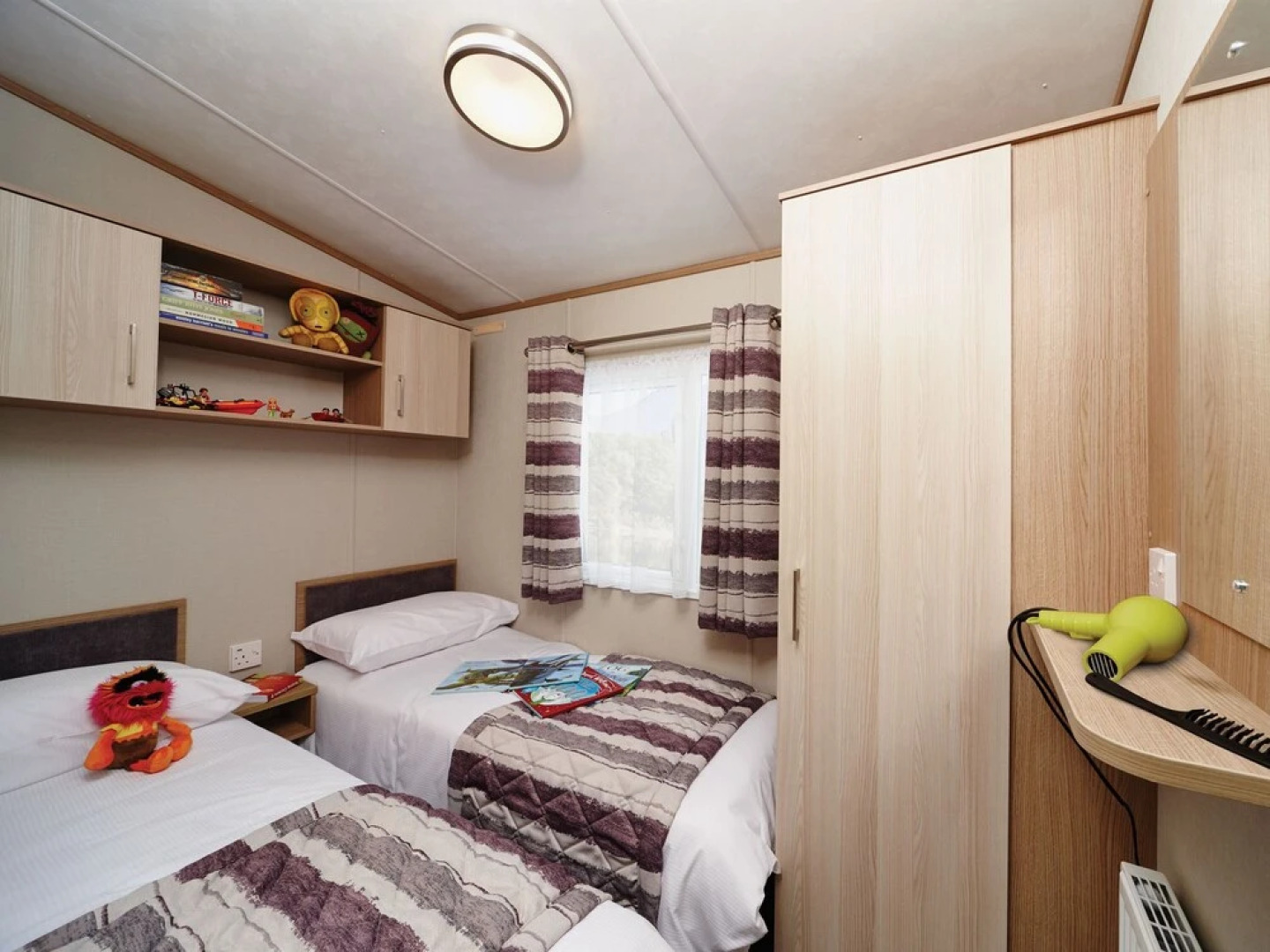 Parkers Farm Cottages and Caravans