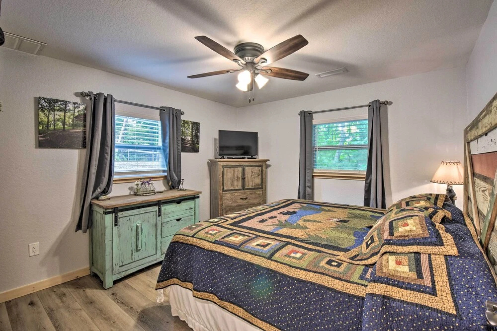 Hiawassee Getaway w/ Hot Tub, Deck & Lake Access!