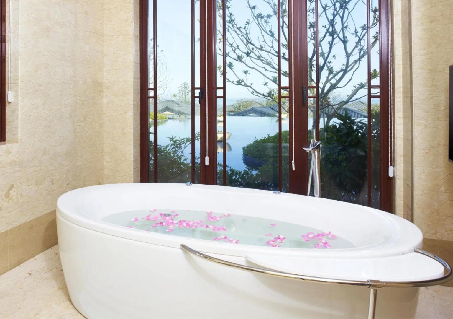 The Westin Zhujiajian Resort, Zhoushan