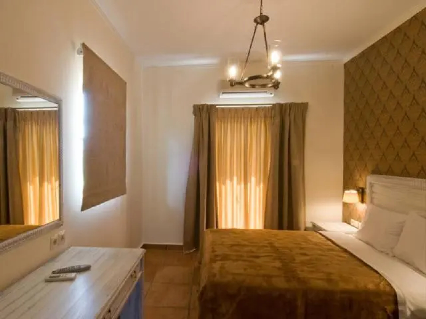 Fotis Rooms