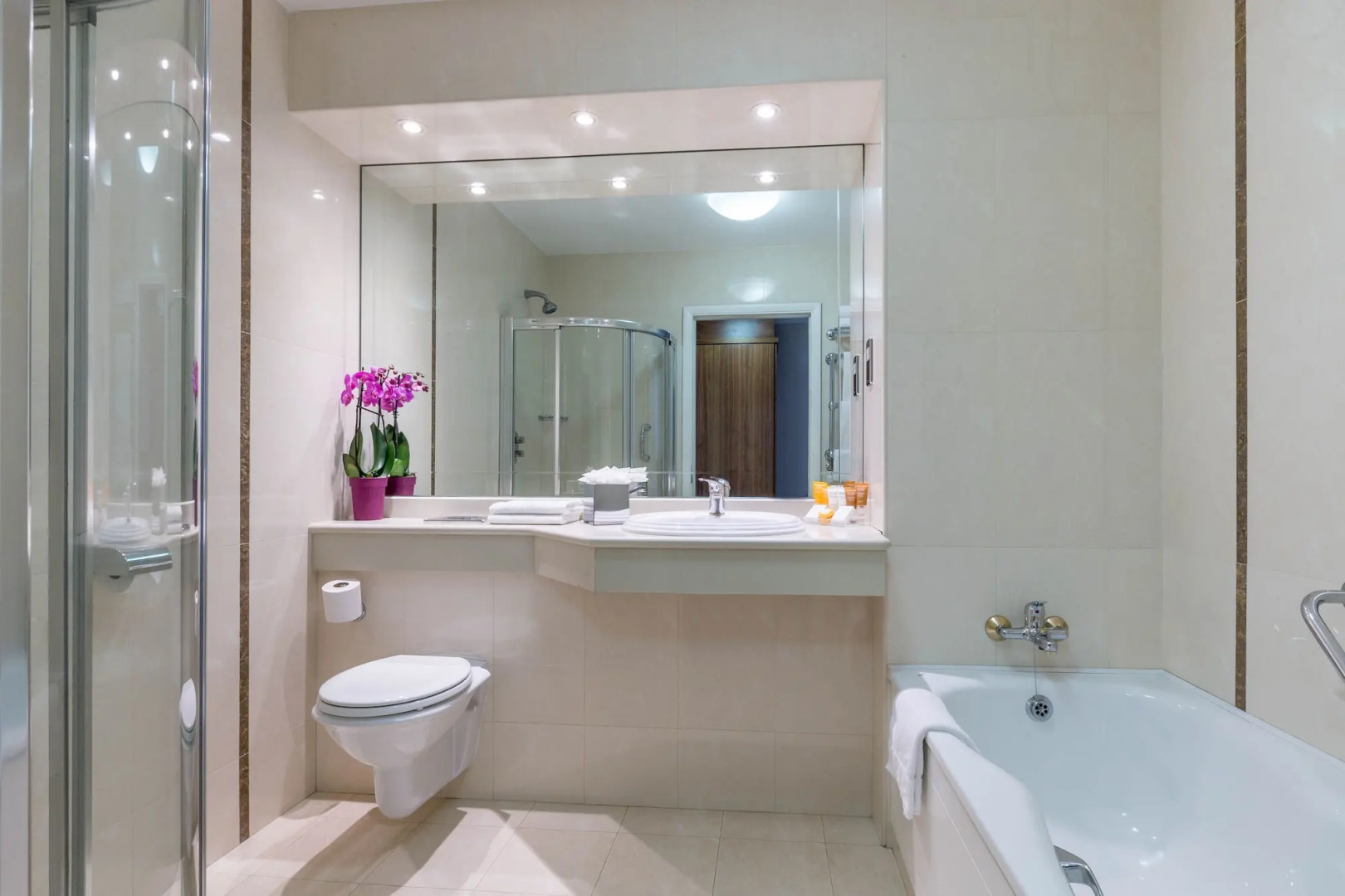 Charleville Park Hotel & Leisure Club