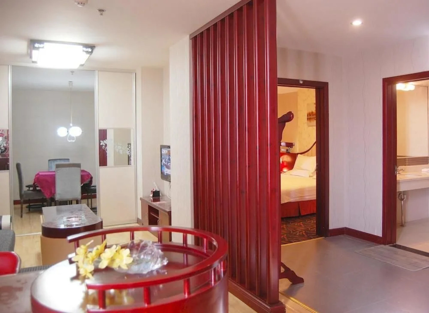 Lu'an Rui'an Haotai Business Hotel