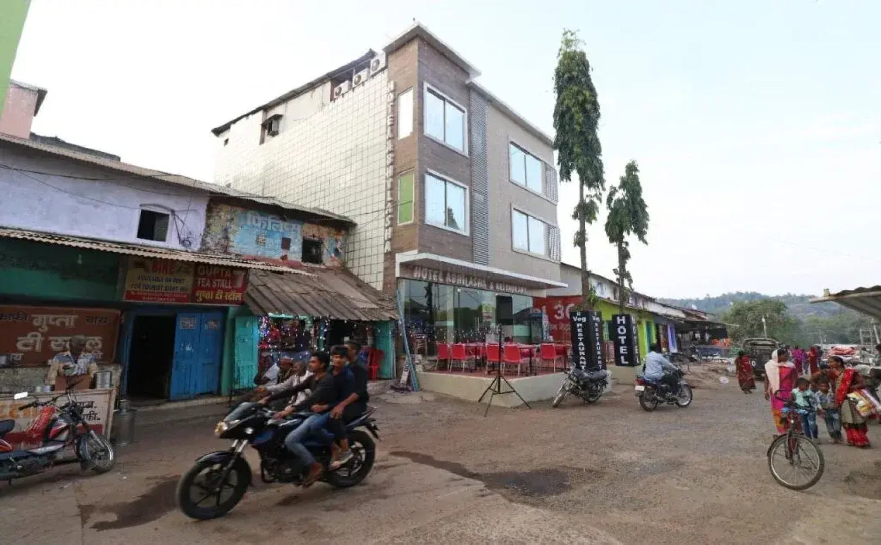 Hotel Saket By OYO Rooms