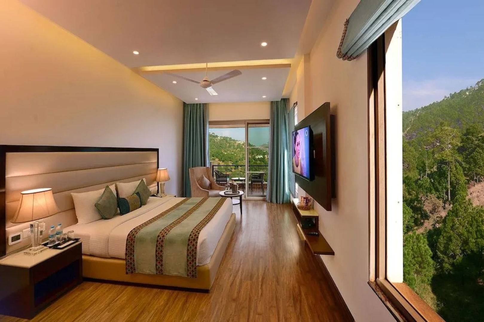 Glenview Resort Kasauli; a member of Radisson Individuals