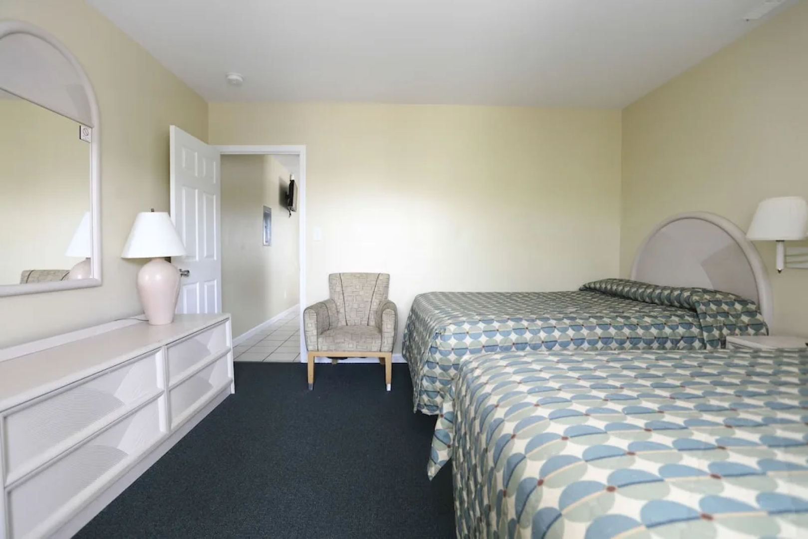 Riviera Resorts & Suites