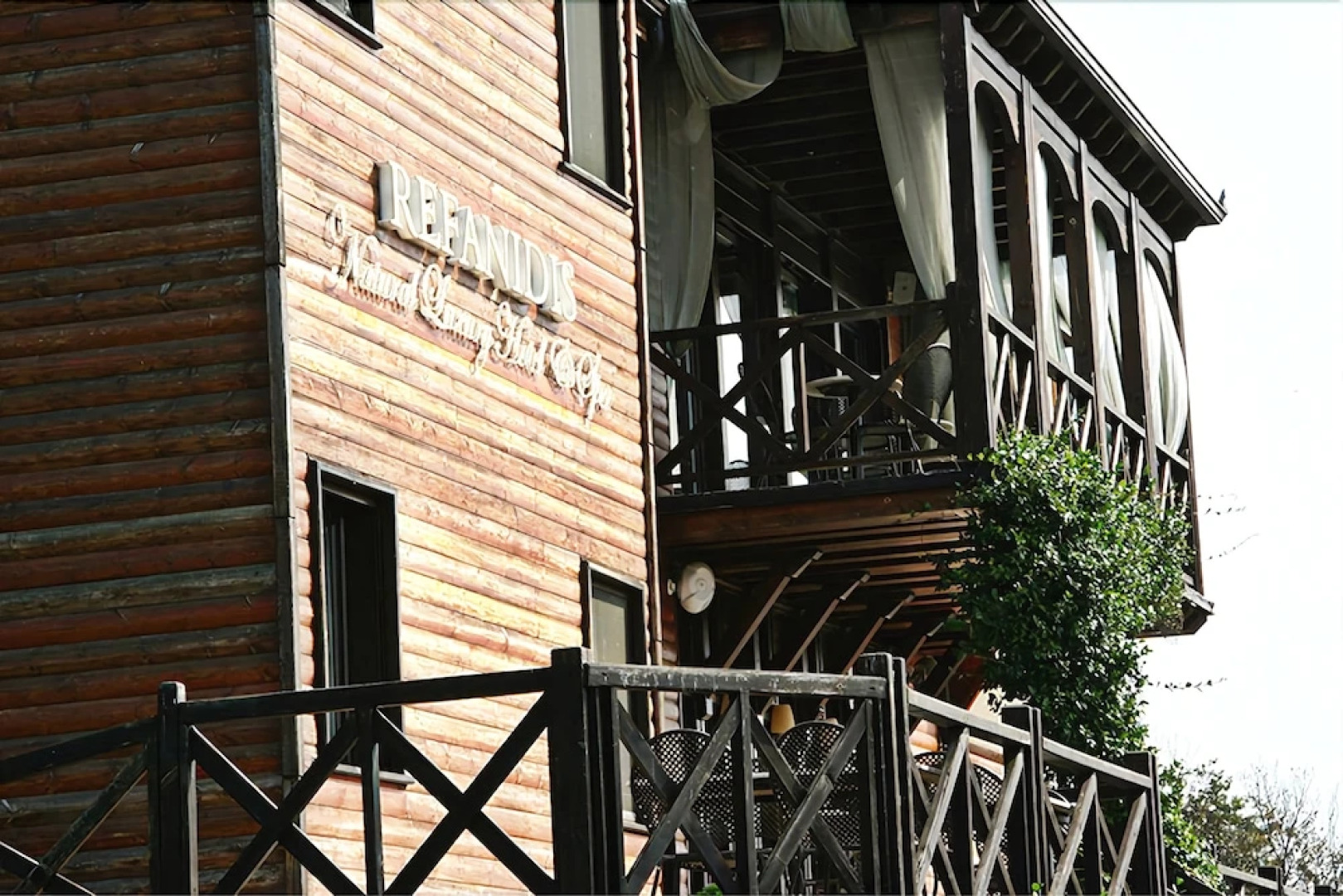 Refanidis Natural Luxury Hotel