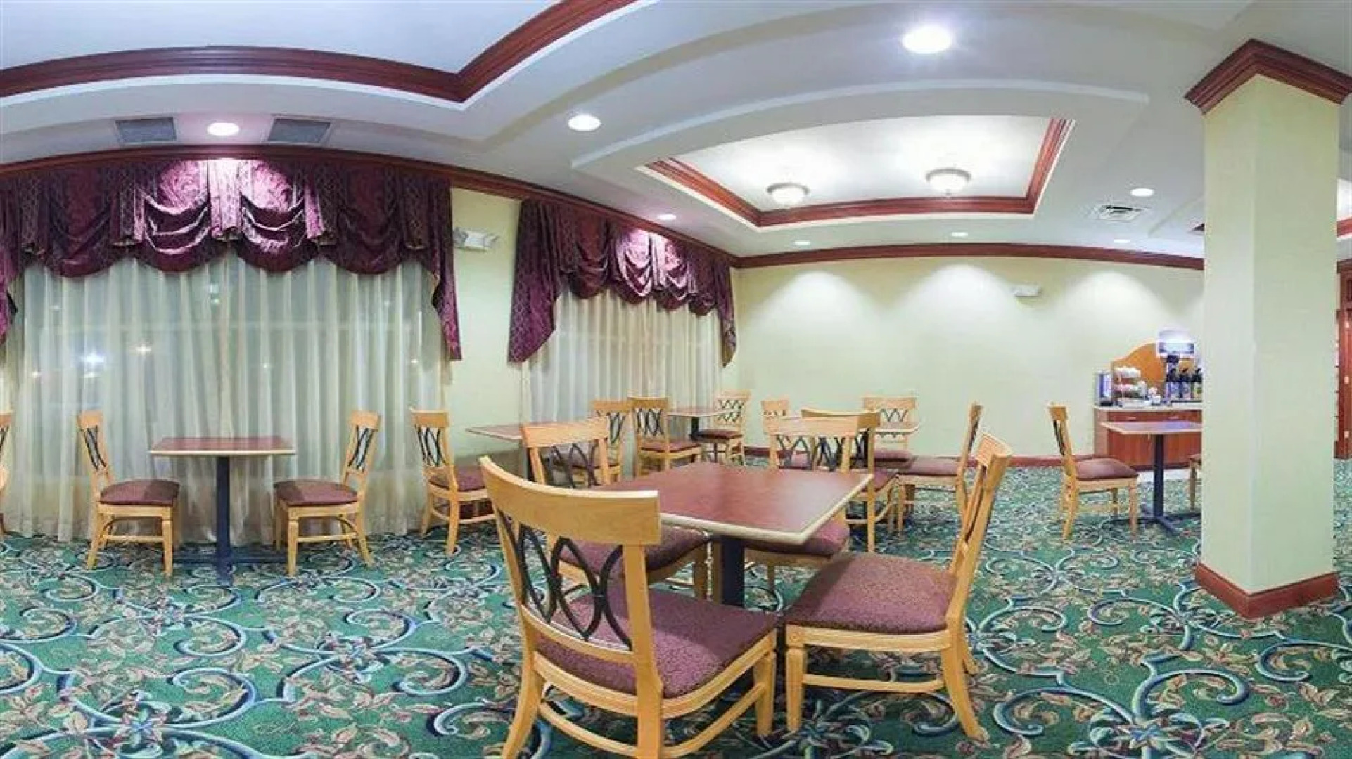 Holiday Inn Express Hotel & Suites Lenoir City (Knoxville Area)