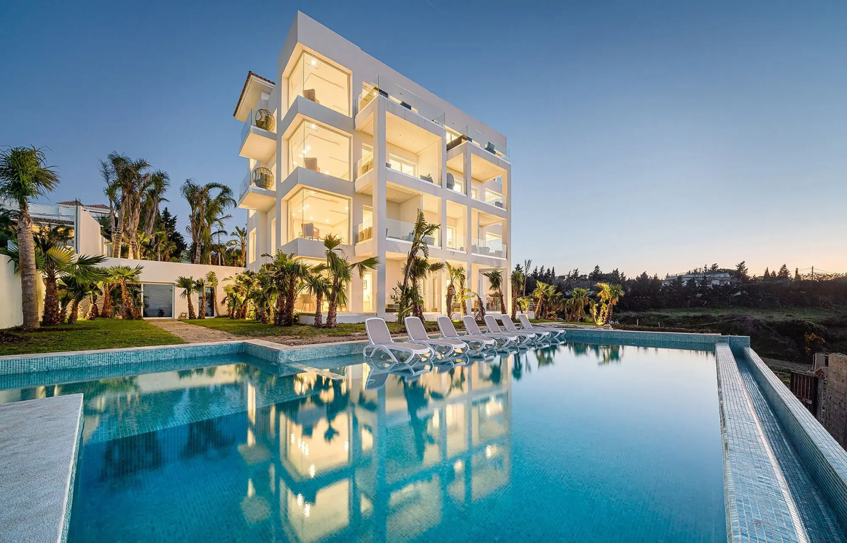 Mnar Castle Apartments