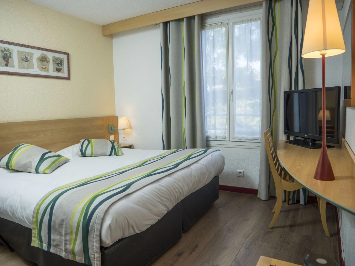 Logis Hotel Uzes Pont du Gard