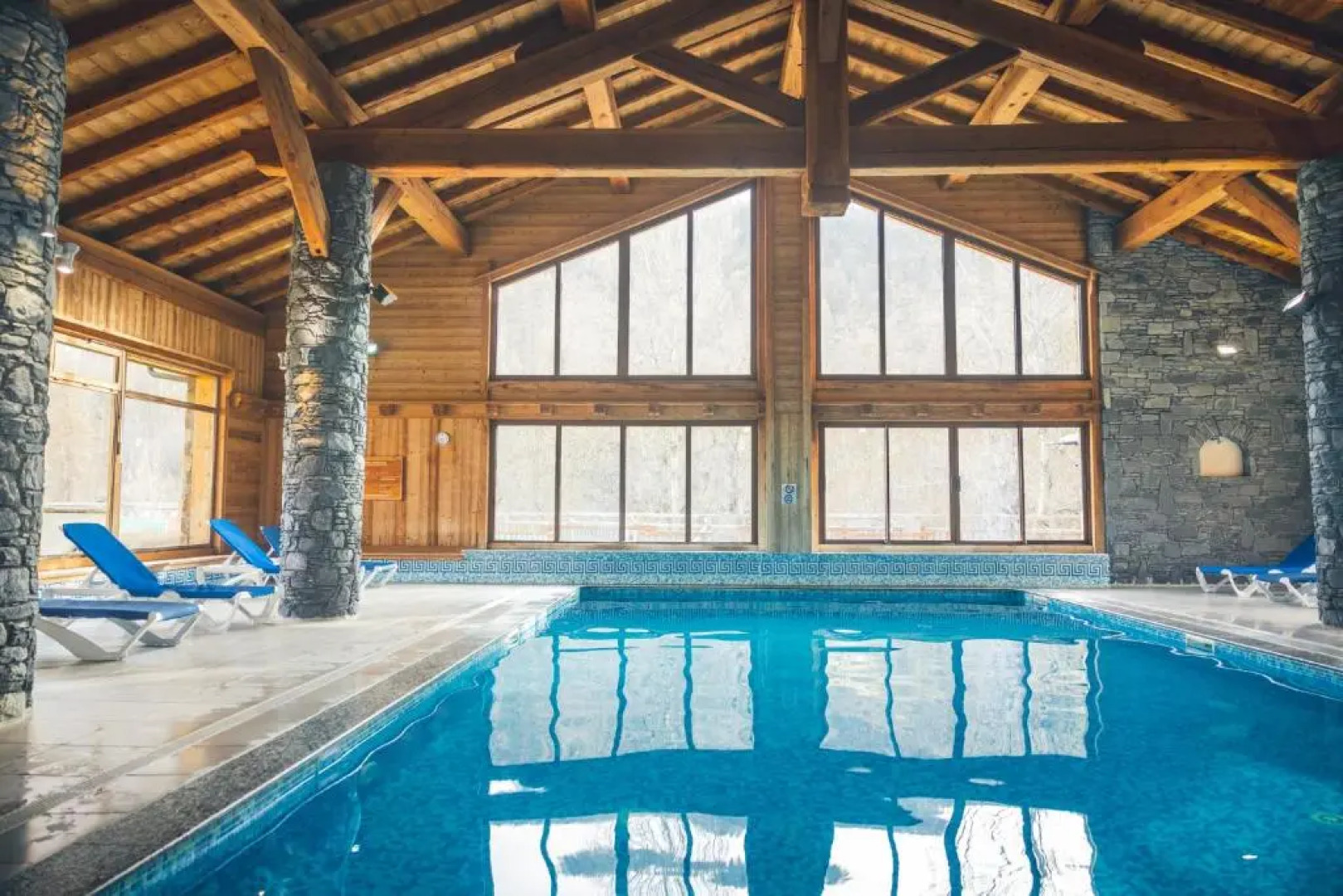 Le Serre D'or, grand appartement au pied des pistes de ski