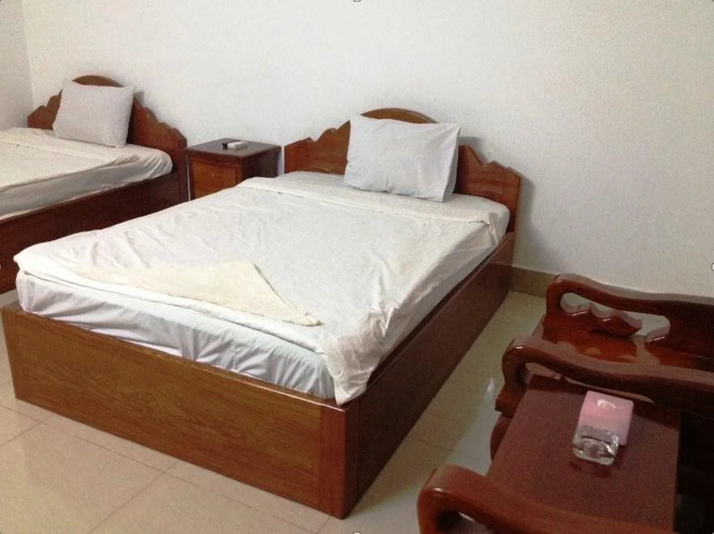 Ratanak Phnom Svay Hotel