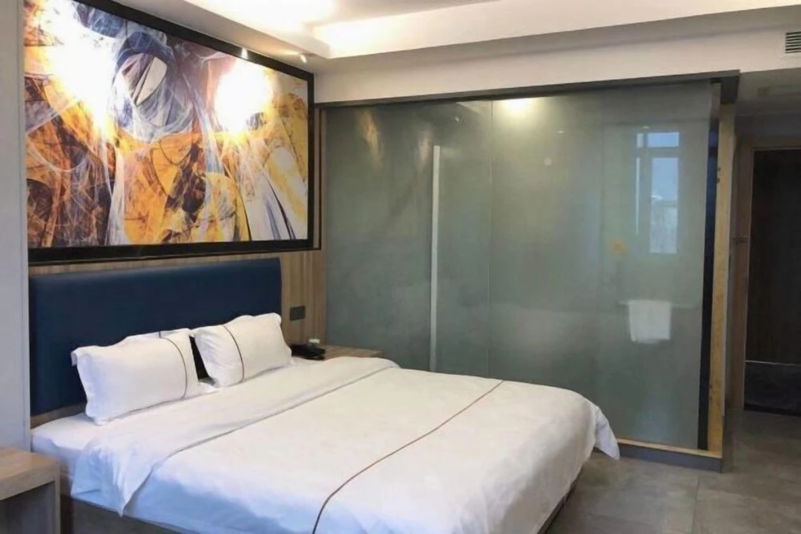 Hengfeng Business Hotel