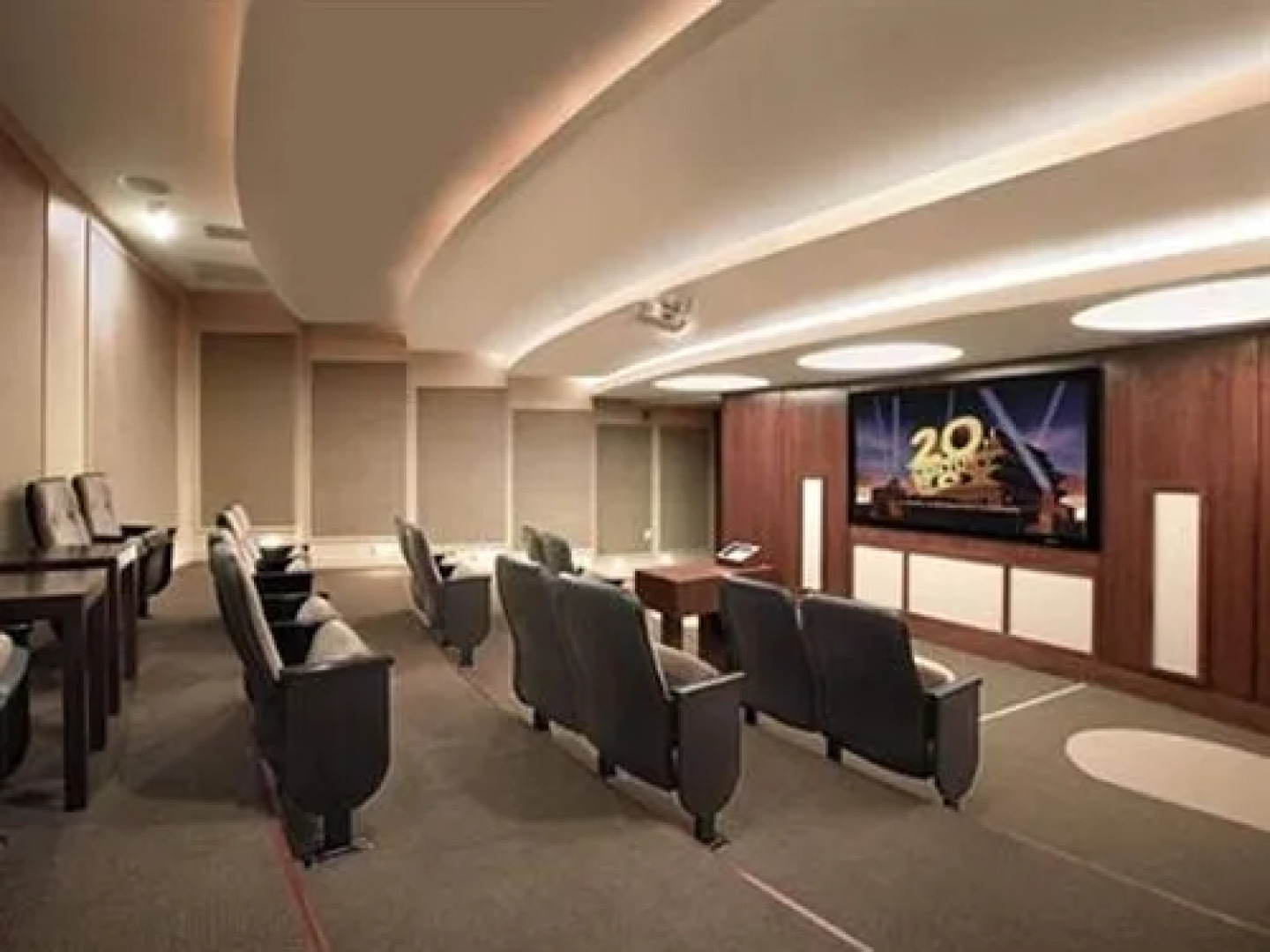 Oxford Furnished Apartments, Mississauga