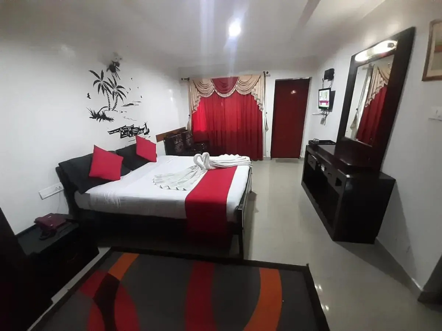 OYO Rooms Ooty Main Market