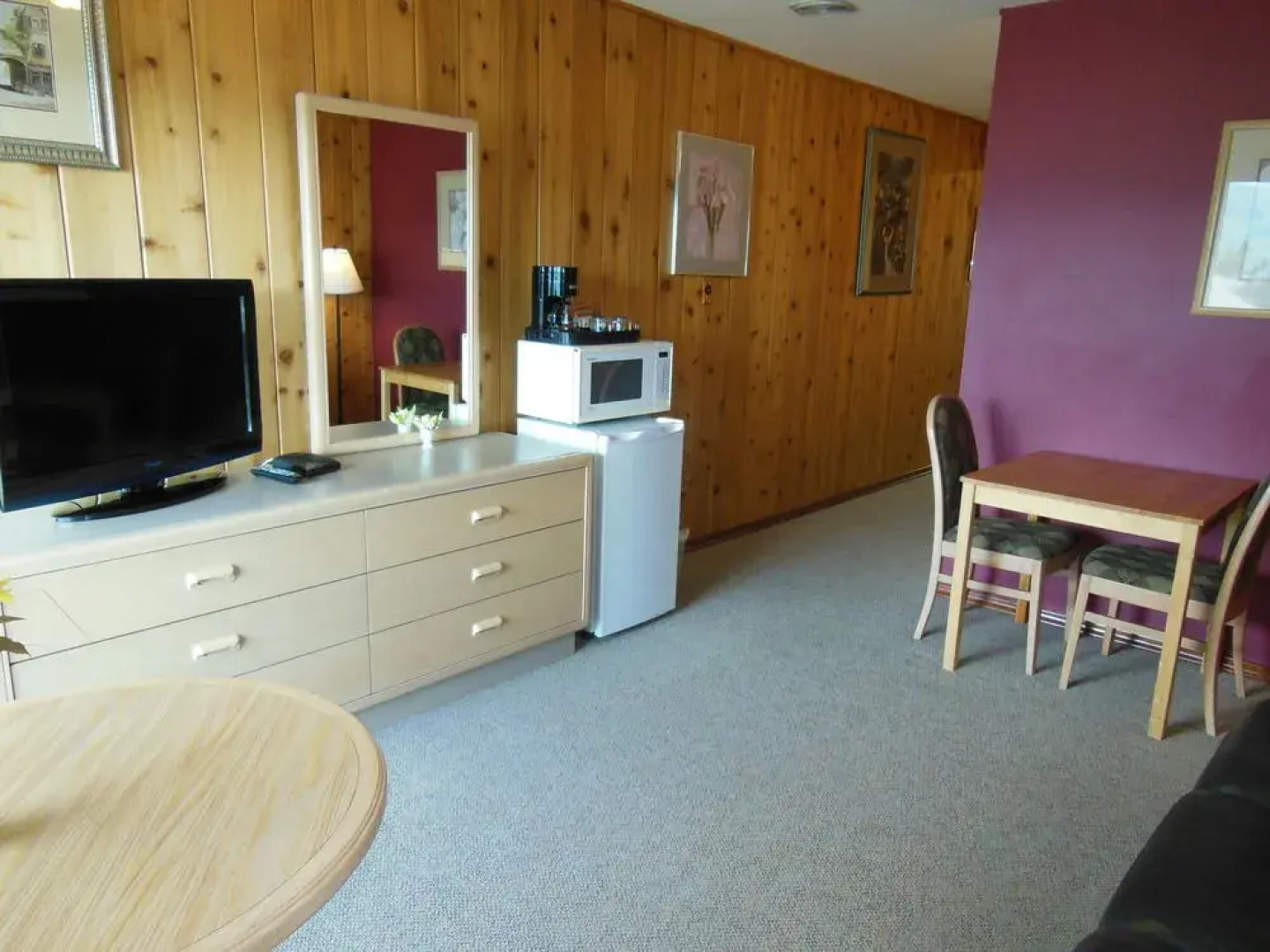 Rocky Mountain Springs Lodge