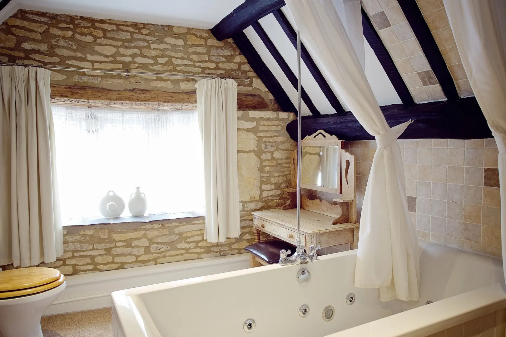 The Lamb Inn Great Rissington