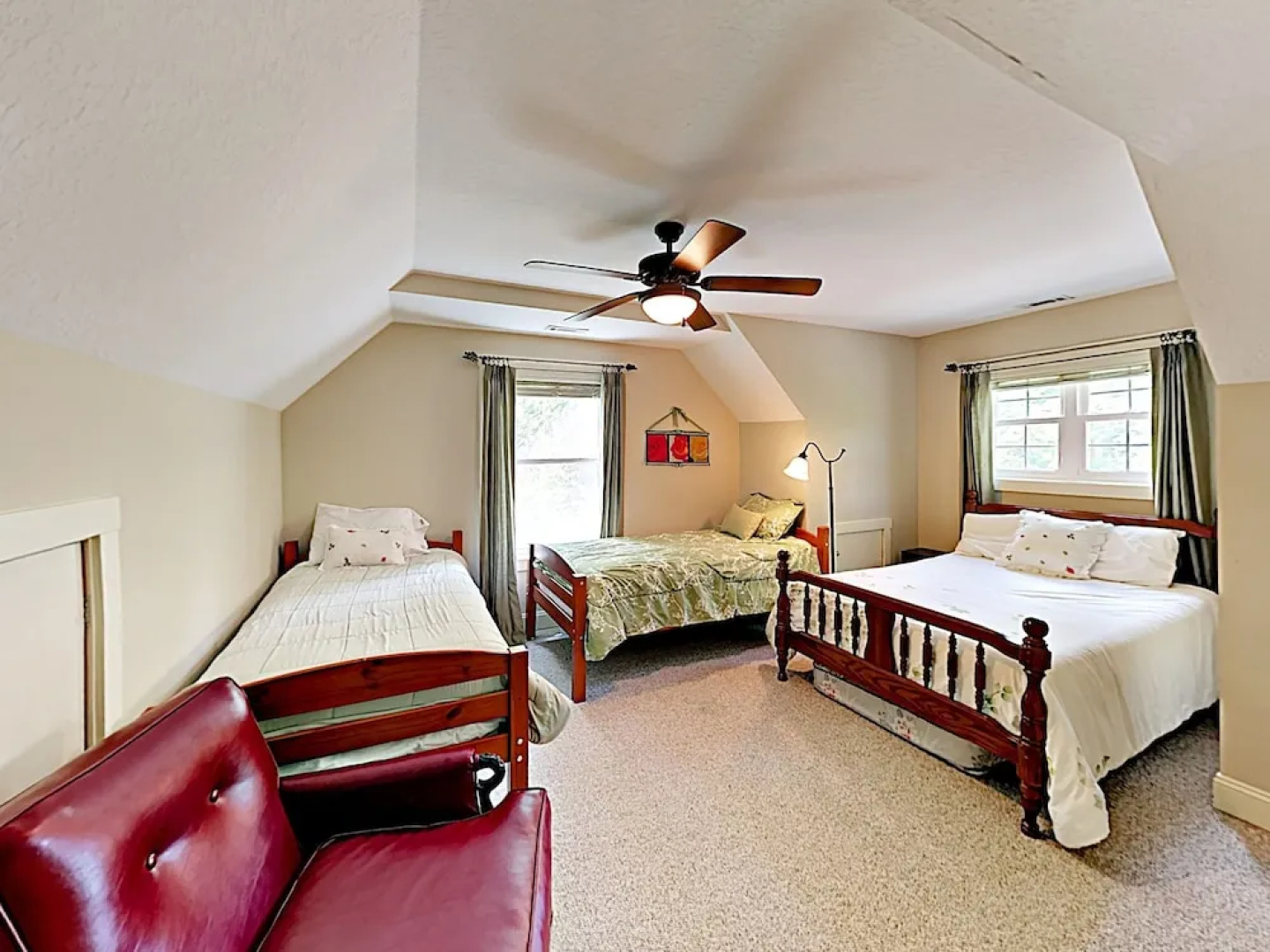 199 Atkins Loop Home 5 Bedrooms 3.5 Bathrooms Home