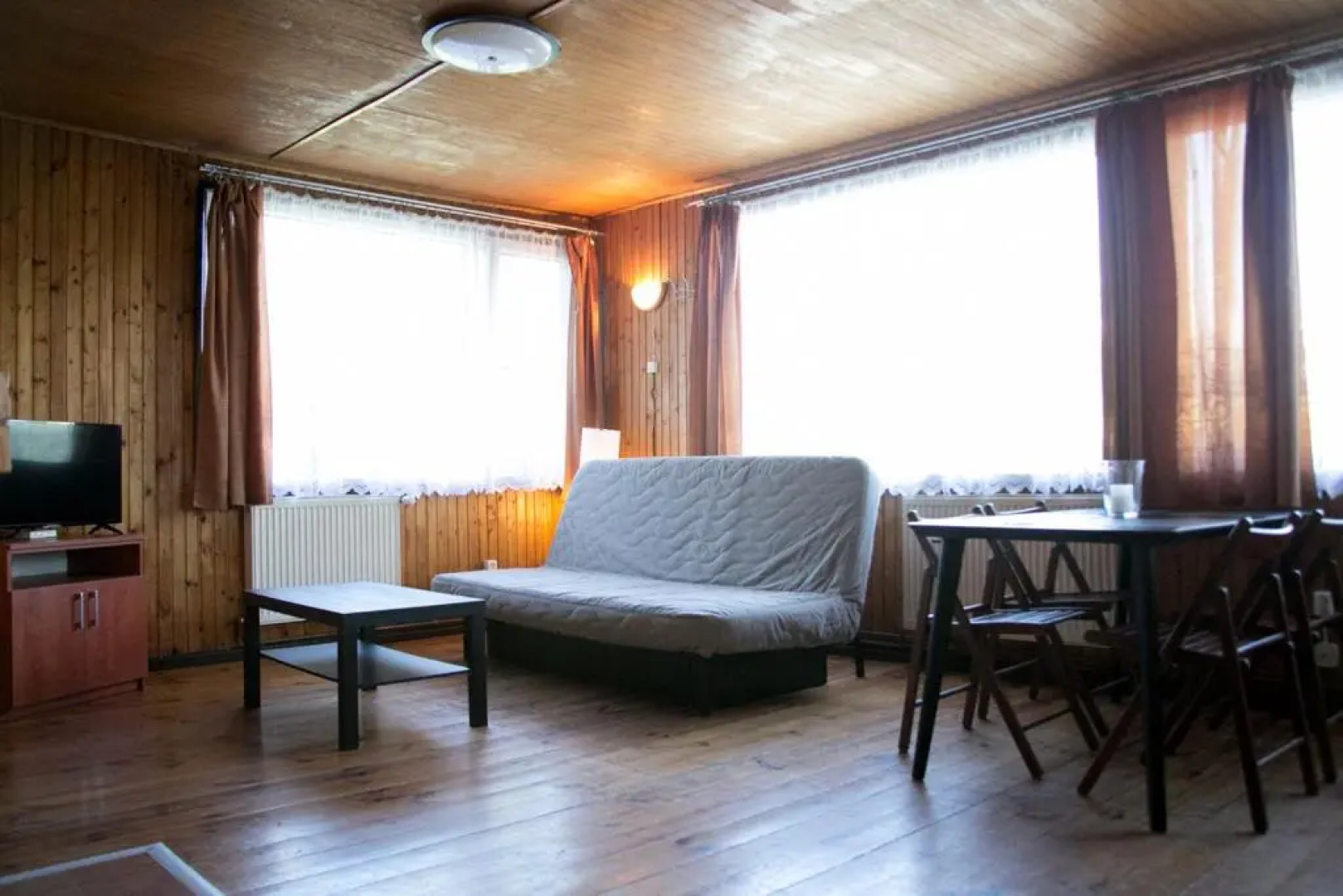 Camping Oaza Błonie Kórnik Domki Standard - 3 pokoje