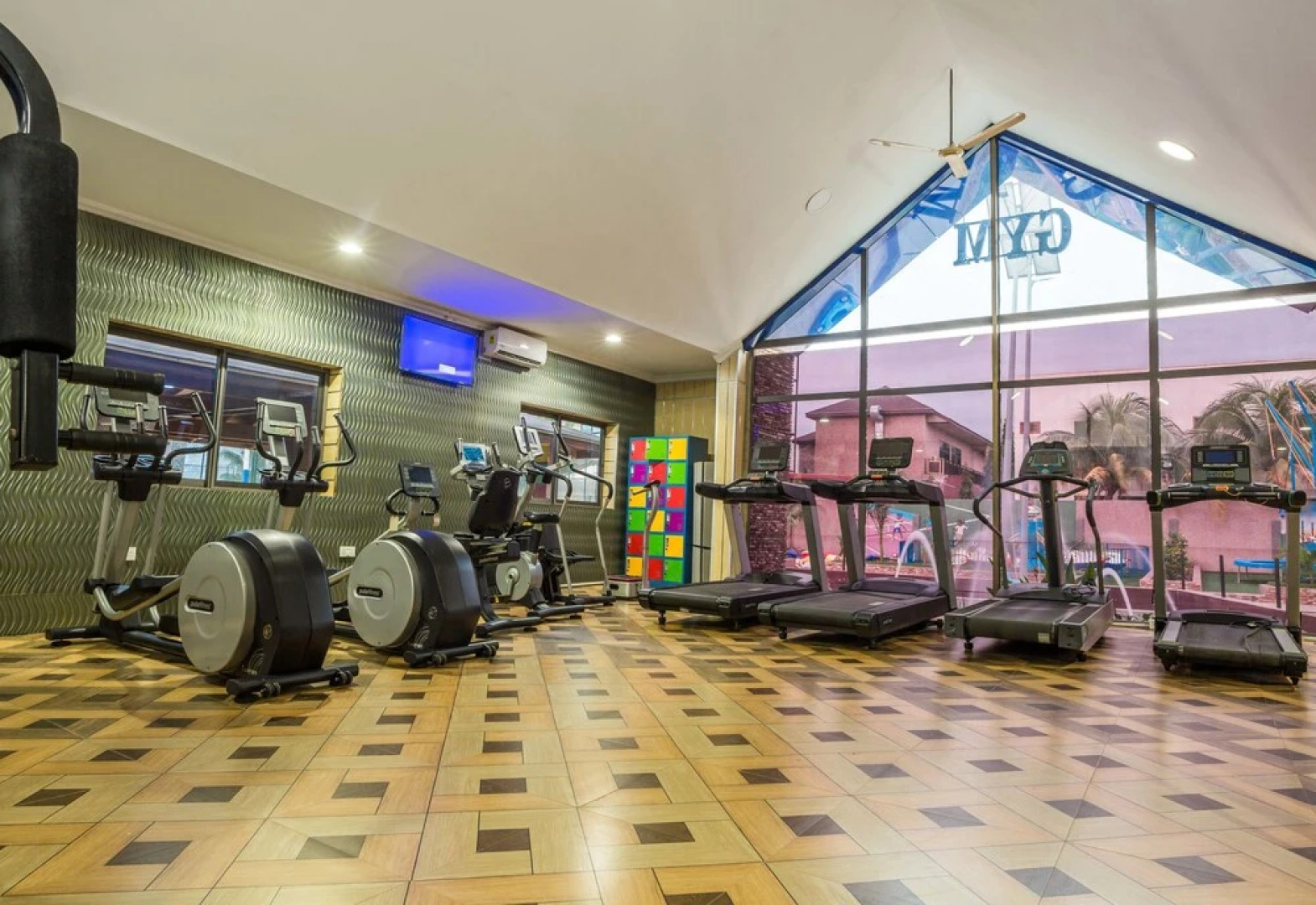 City Escape Hotel Prampram