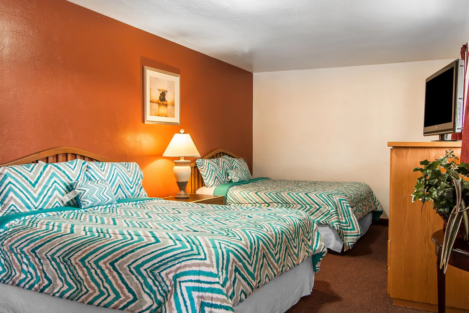 Rodeway Inn & Suites