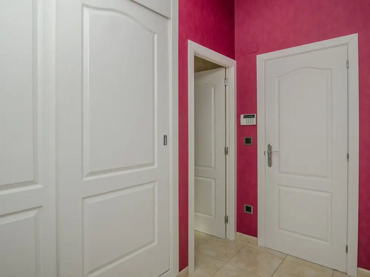 Luxury Villa With Private Swimming Pool in Moraira