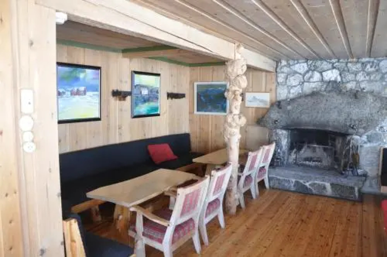 Leirvassbu Fjellstue