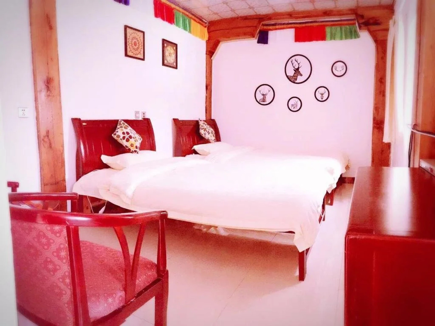 Daocheng Mizang Hostel