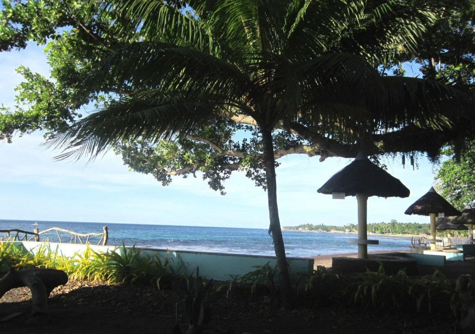 Golden Sunset Beach Club