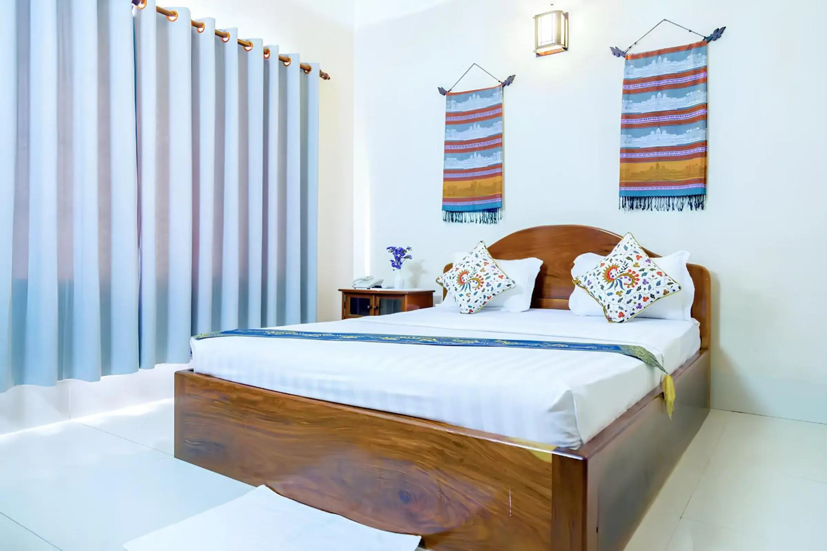 Siem Reap Riverside Hotel