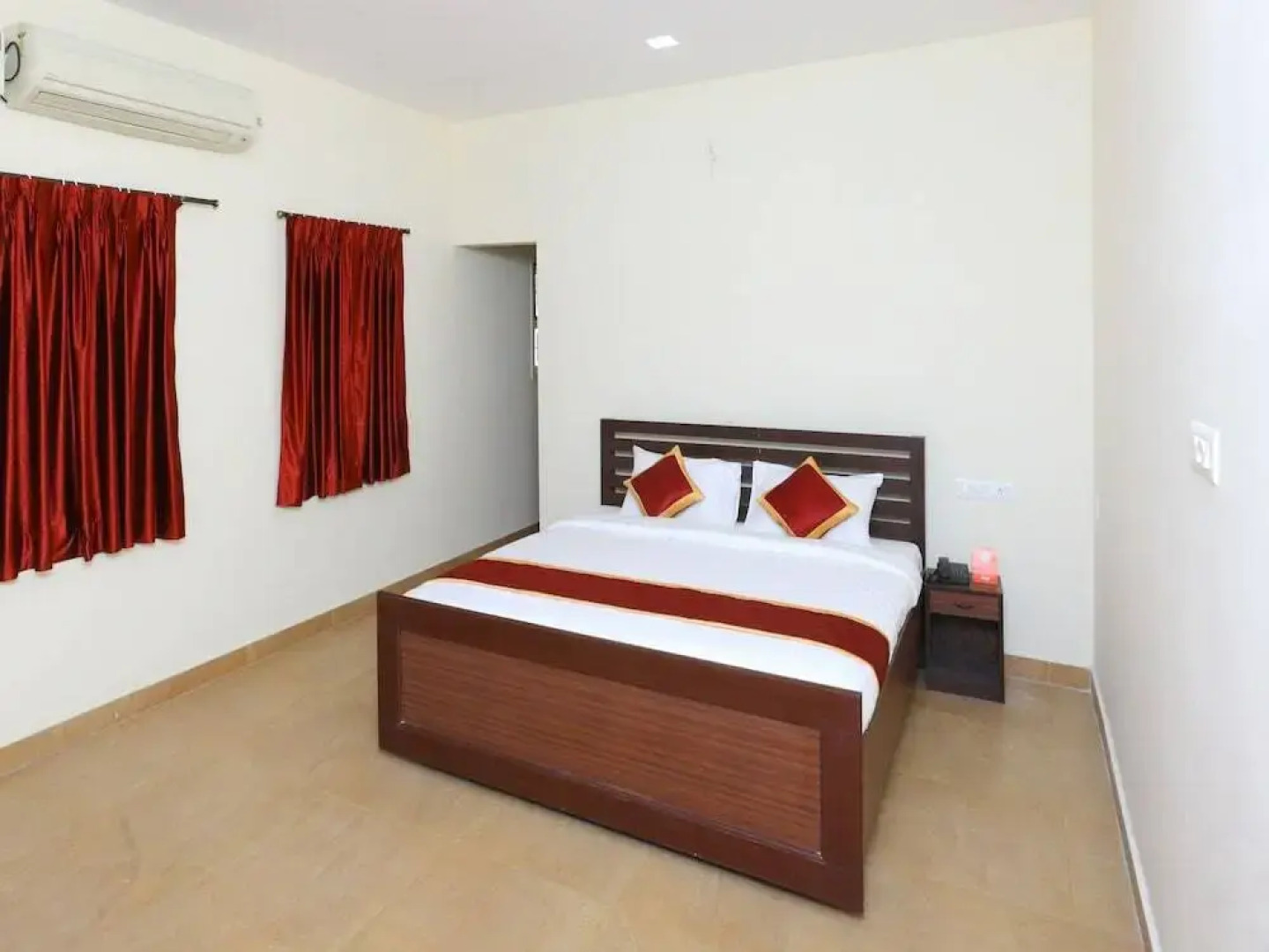 Hotel Twilight Bay By OYO Rooms