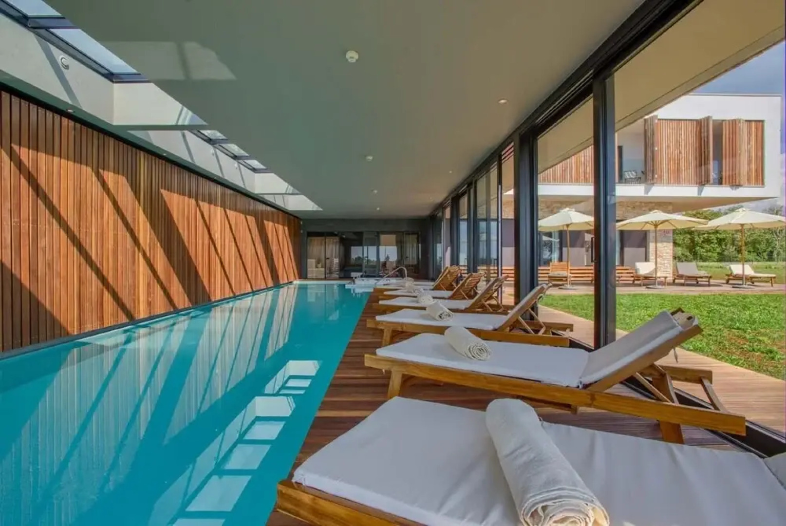 Villa Yellow Tree CFH