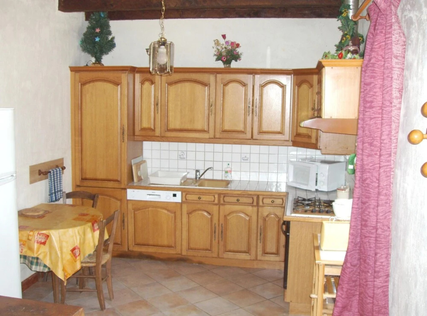 House With 4 Bedrooms in Plazac, With Private Pool, Enclosed Garden an