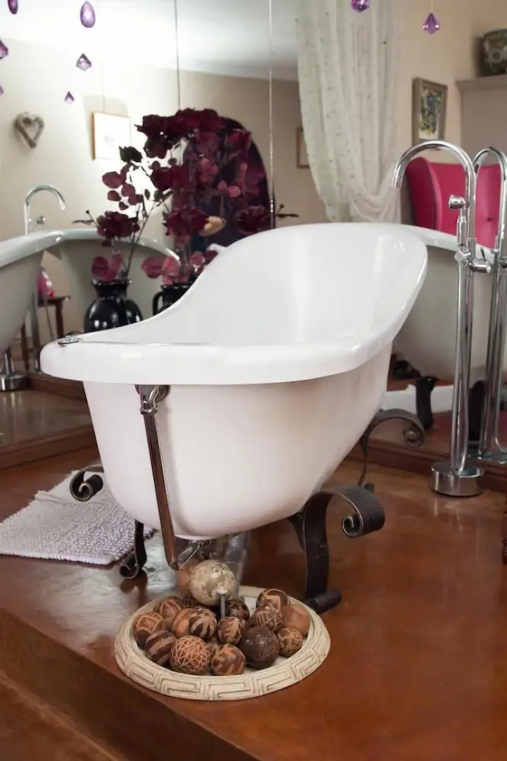 Annies House Romantic Getaway