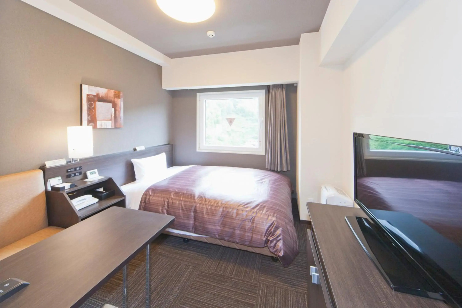 Hotel Route-Inn Saiki Ekimae