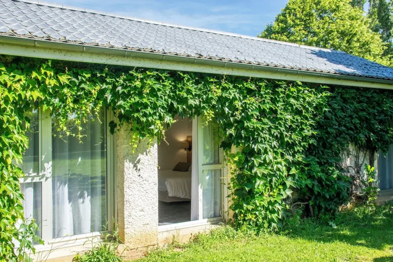 Le relais fleuri, Hôtel et restaurant Logis - Avallon