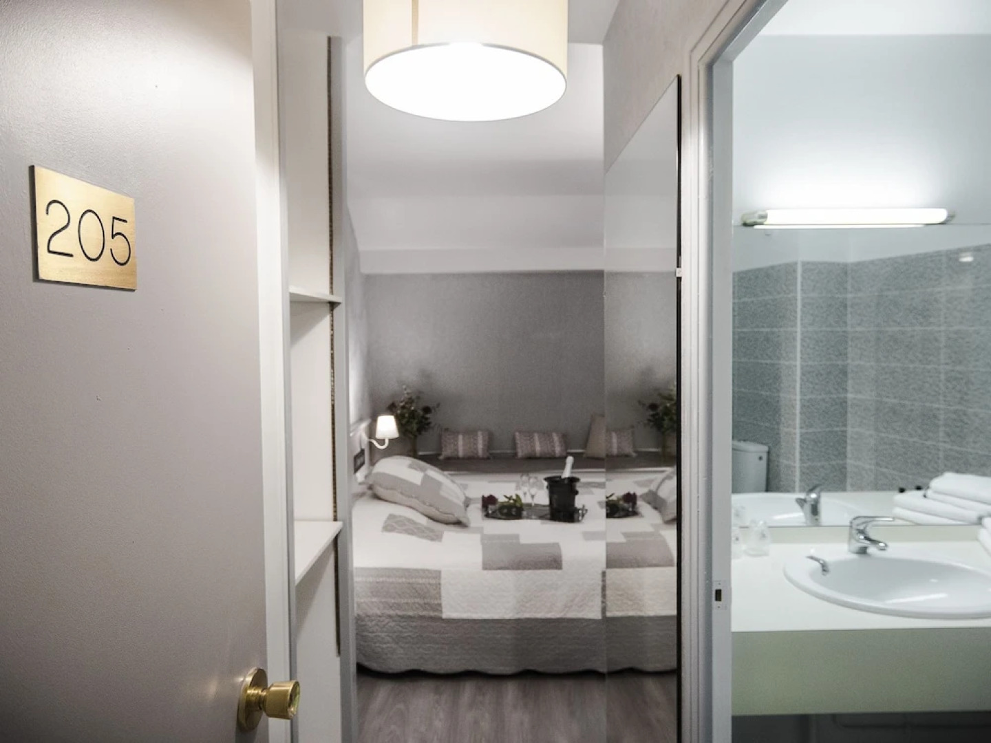 Hotel Le Chantereigne