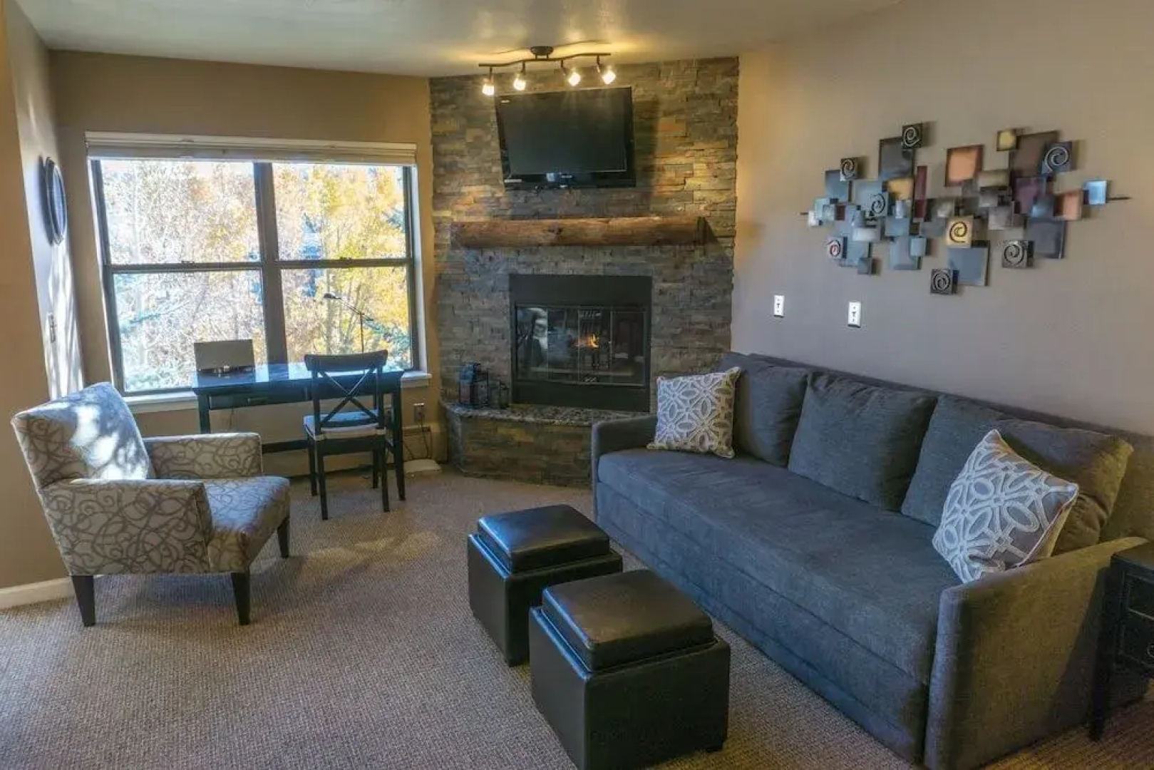 River Mtn Lodge E321