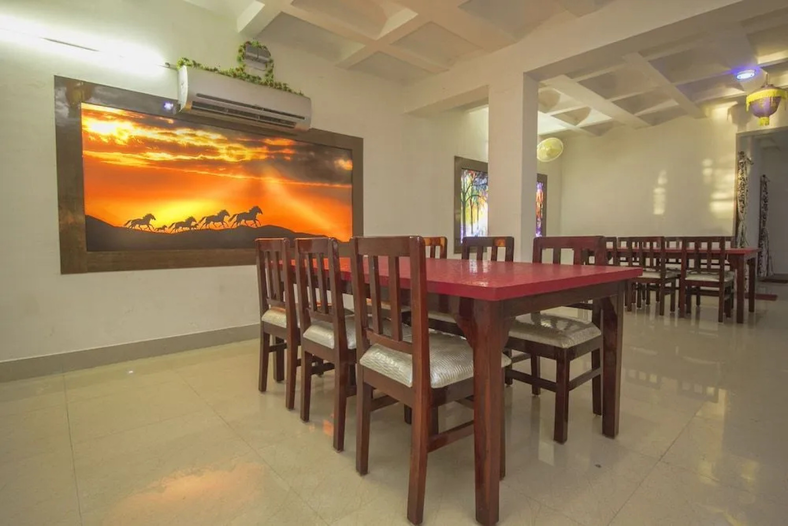 OYO 12751 Greenwood Hotel