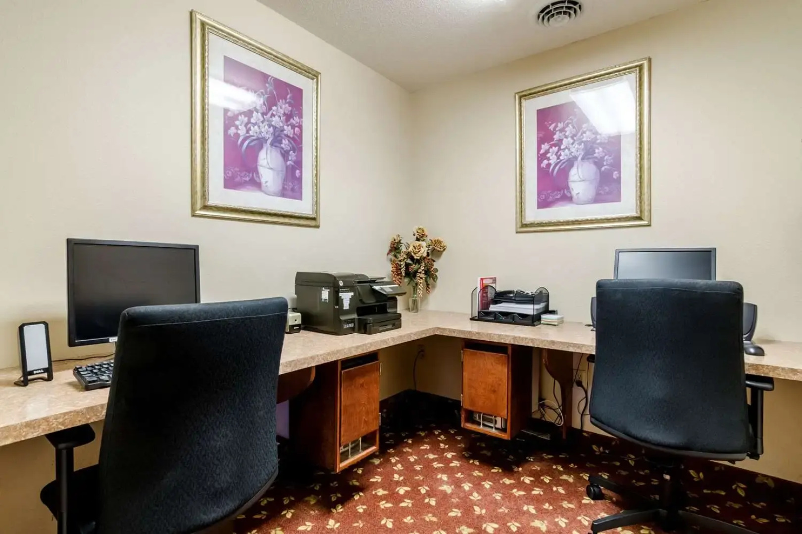 Holiday Inn Express ALLIANCE